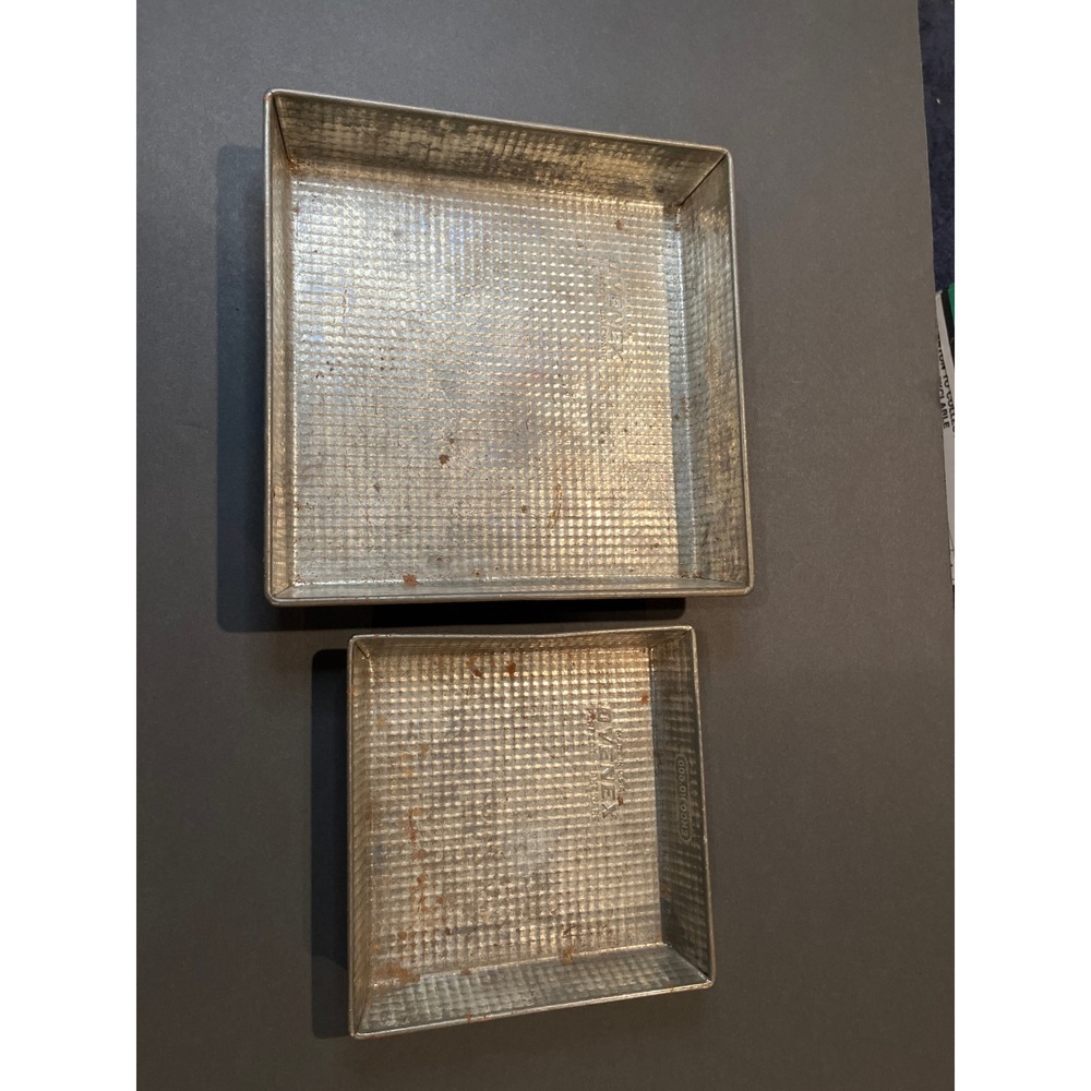 Vintage Ovenex Ekco Waffle Pattern Square Baking Pans Set of 2 Made in USA